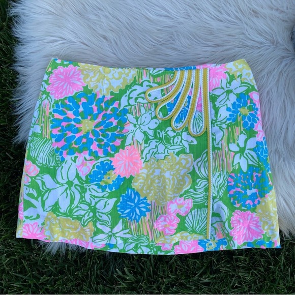 Lilly Pulitzer floral hibiscus skirt skort 2 - Picture 2 of 5